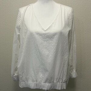 A New Day white and sheer gingham checked pullover V-neck, large